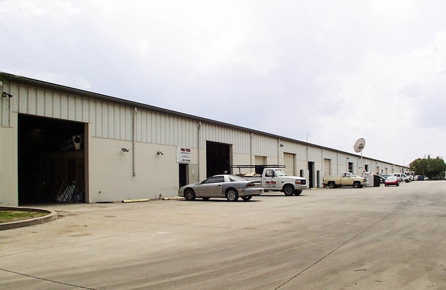 2425-2573 Silver Star Rd, Orlando, FL à louer - Autre - Image 2 de 23