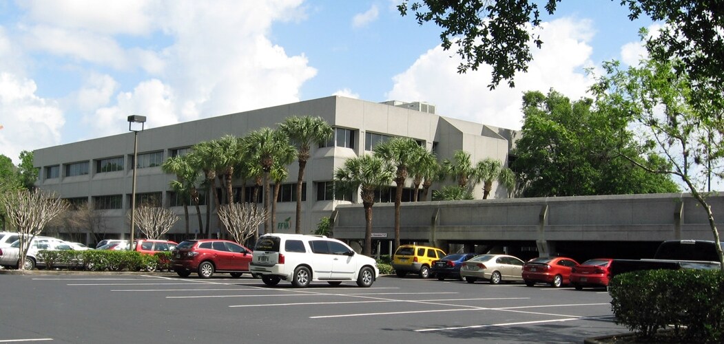 800 Trafalgar Ct, Maitland, FL for lease Building Photo- Image 1 of 10