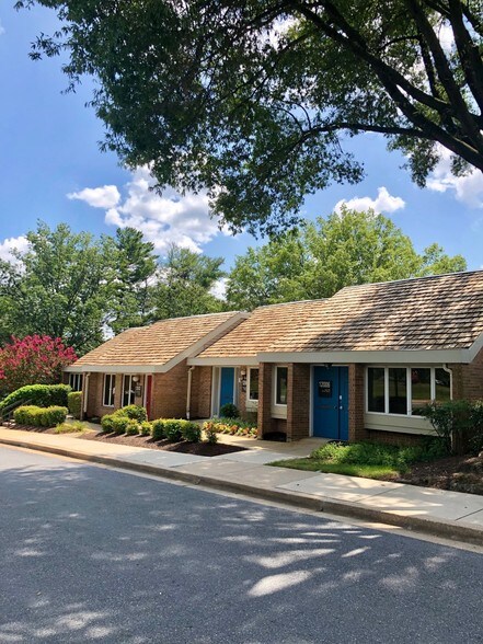 12000-12018 Veirs Mill Rd, Silver Spring, MD for lease - Building Photo - Image 3 of 7