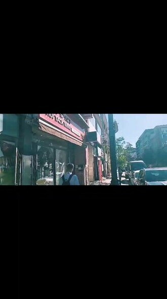 1055 Boul Saint-Laurent, Montréal, QC à louer - Vidéo sur l’inscription commerciale - Image 3 de 36