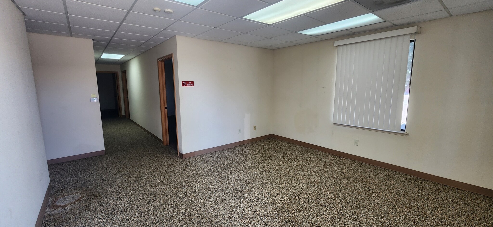 3629 W Gettysburg Ave, Fresno, CA for lease Interior Photo- Image 1 of 17