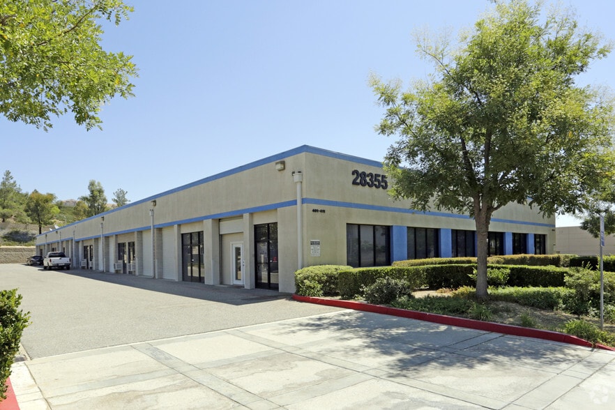 28355 Industry Dr, Valencia, CA for lease - Building Photo - Image 1 of 5