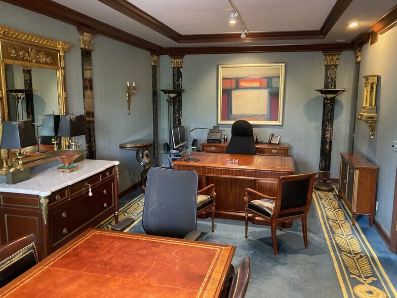1568 Union Ave, Memphis, TN à vendre - Photo du bâtiment - Image 3 de 6