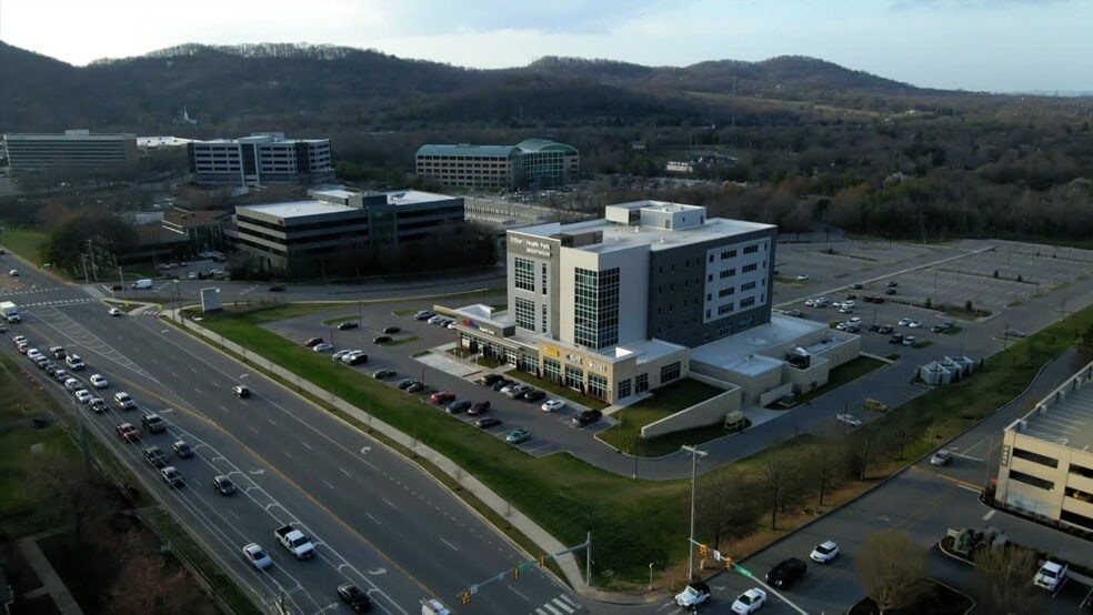 1001 Health Park Dr, Brentwood, TN à louer - Vidéo sur l’inscription commerciale - Image 2 de 21