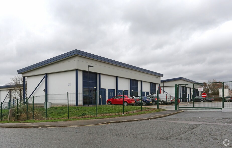 Gala Way, Nottingham à louer - Photo principale - Image 1 de 3