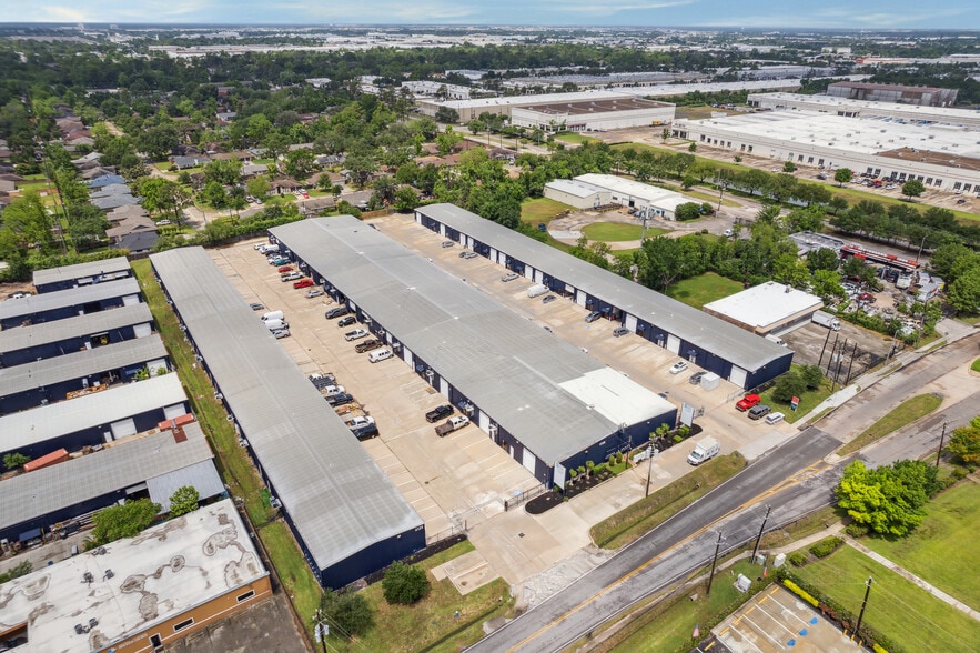 4125 Hollister Rd, Houston, TX for lease - Primary Photo - Image 1 of 7