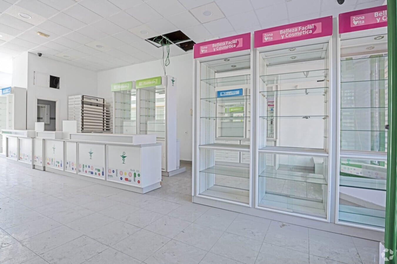 Madrid, MAD 28027 -  -  - Interior Photo - Image 2 of 12