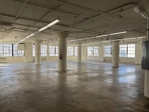 719 S Los Angeles St, Los Angeles, CA à louer Photo intérieure- Image 1 de 1