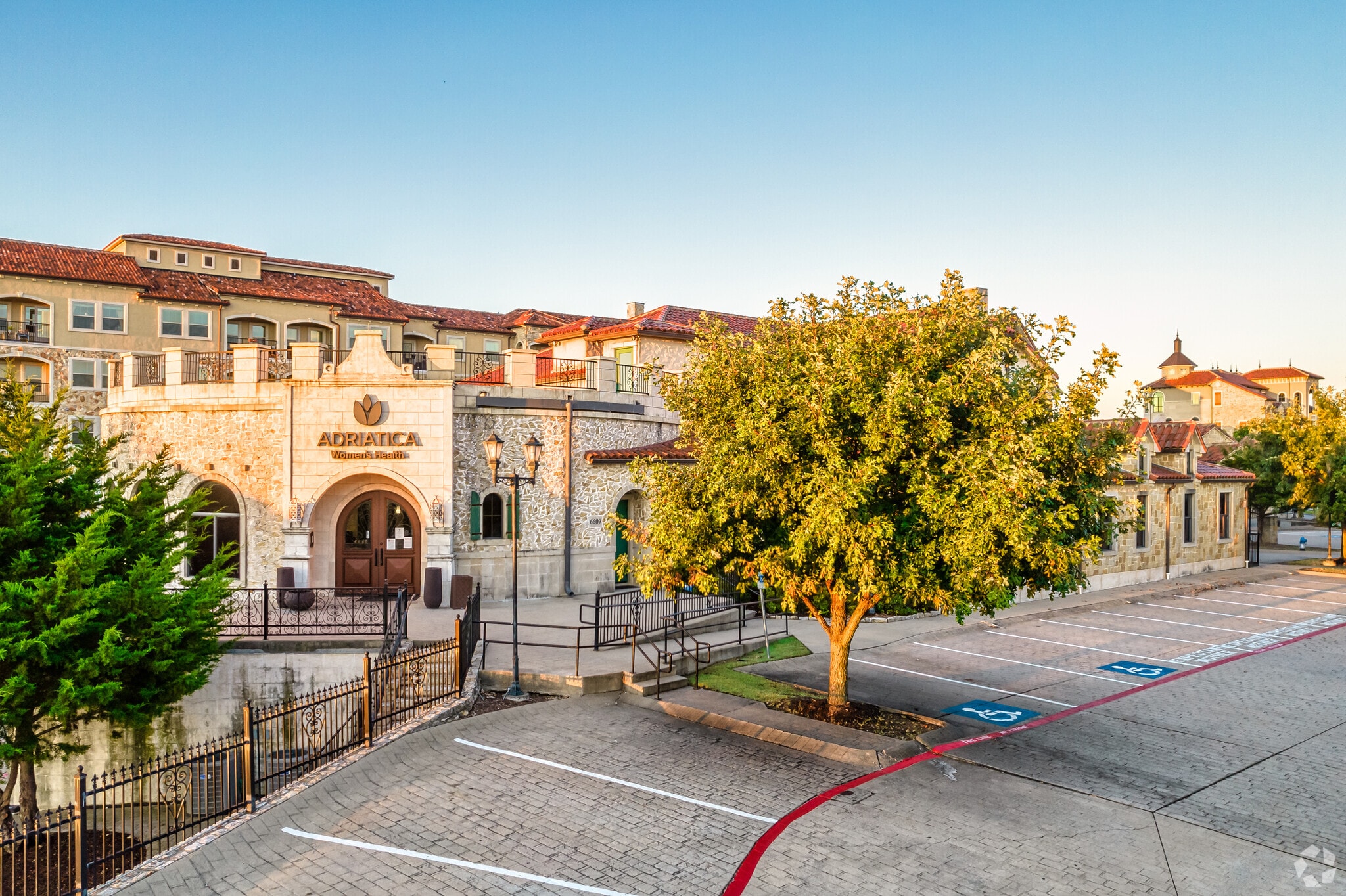 6609 Virginia Pky, McKinney, TX for lease Primary Photo- Image 1 of 6