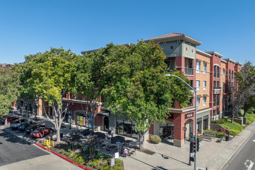 4800 Tassajara Rd, Dublin, CA à louer - Photo du bâtiment - Image 2 de 40