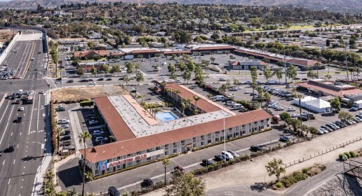 5710 E La Palma Ave, Anaheim, CA for sale - Primary Photo - Image 1 of 1