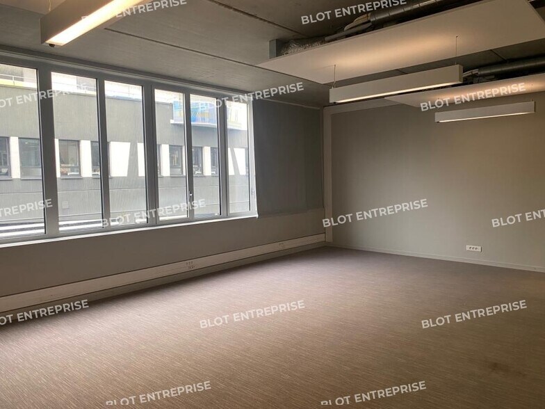 Office in Brest for lease - Interior Photo - Image 2 of 4