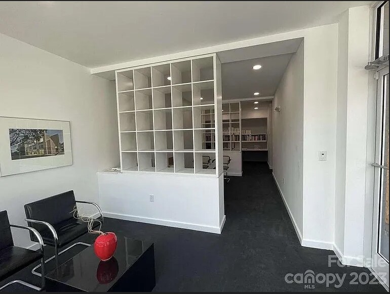 70 Pacolet St, Tryon, NC à louer - Photo du bâtiment - Image 3 de 3