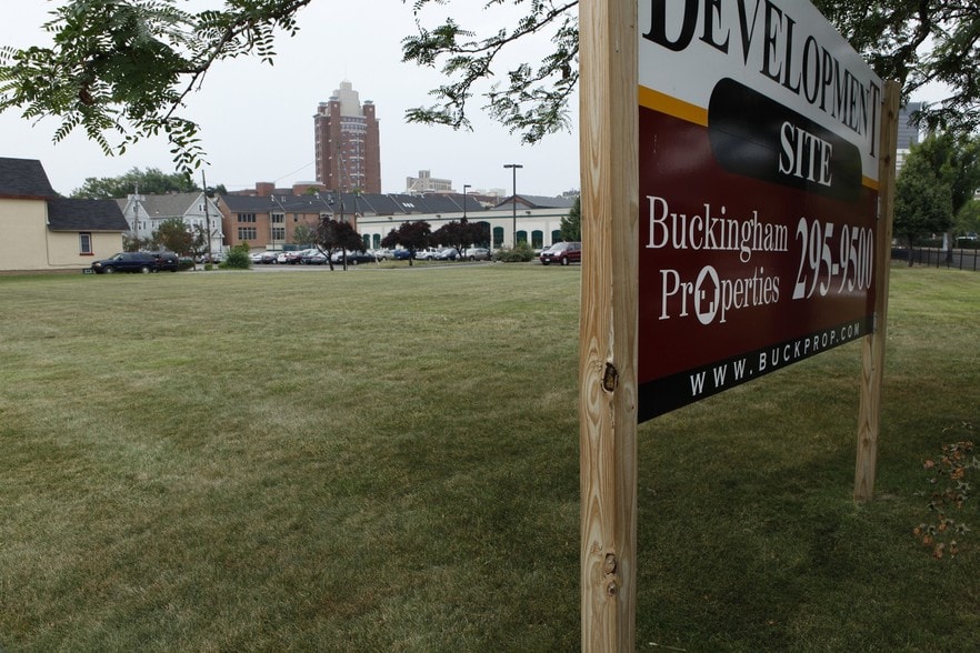 150 N Chestnut St, Rochester, NY for lease - Building Photo - Image 3 of 4