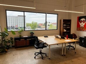 2201 Broadway, Oakland, CA for lease Interior Photo- Image 2 of 10