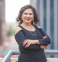 Elizabeth Flores-Sauceda