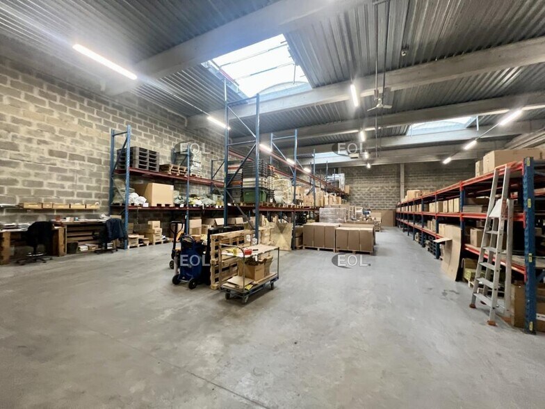 Flex dans Le Bourget à louer - Photo du bâtiment - Image 3 de 3