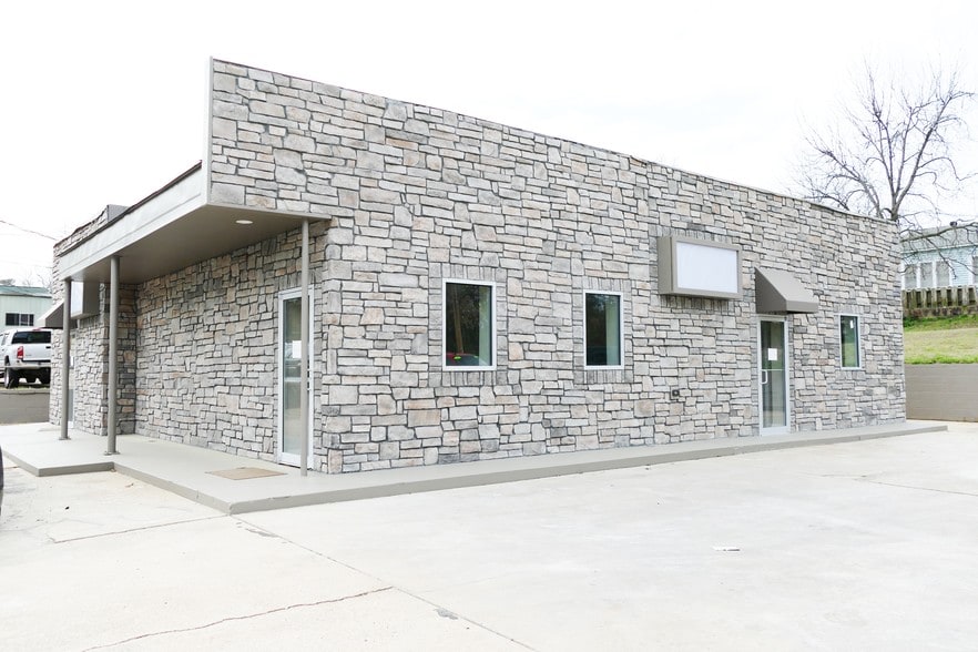 625 E Main St, El Dorado, AR à vendre - Photo principale - Image 2 de 7