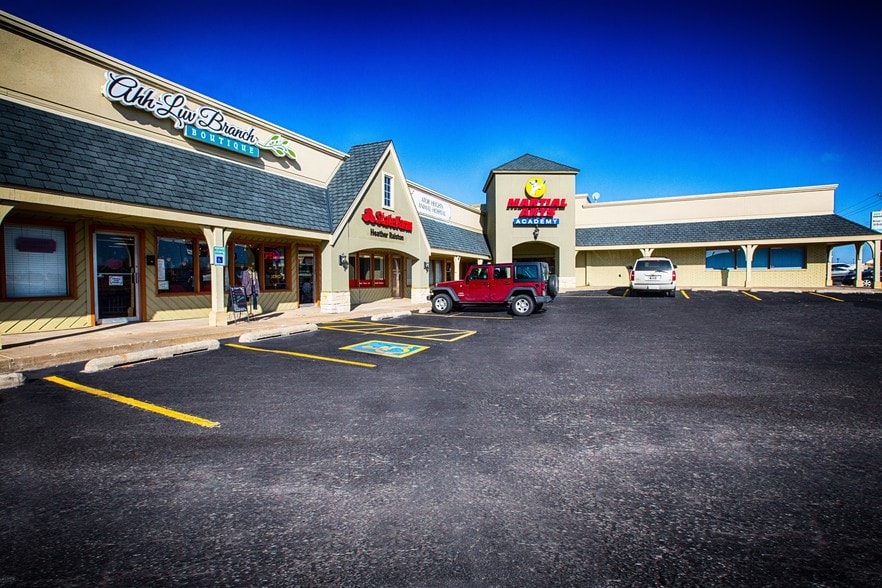 9100 N Garnett Rd, Owasso, OK à louer - Photo du bâtiment - Image 2 de 2