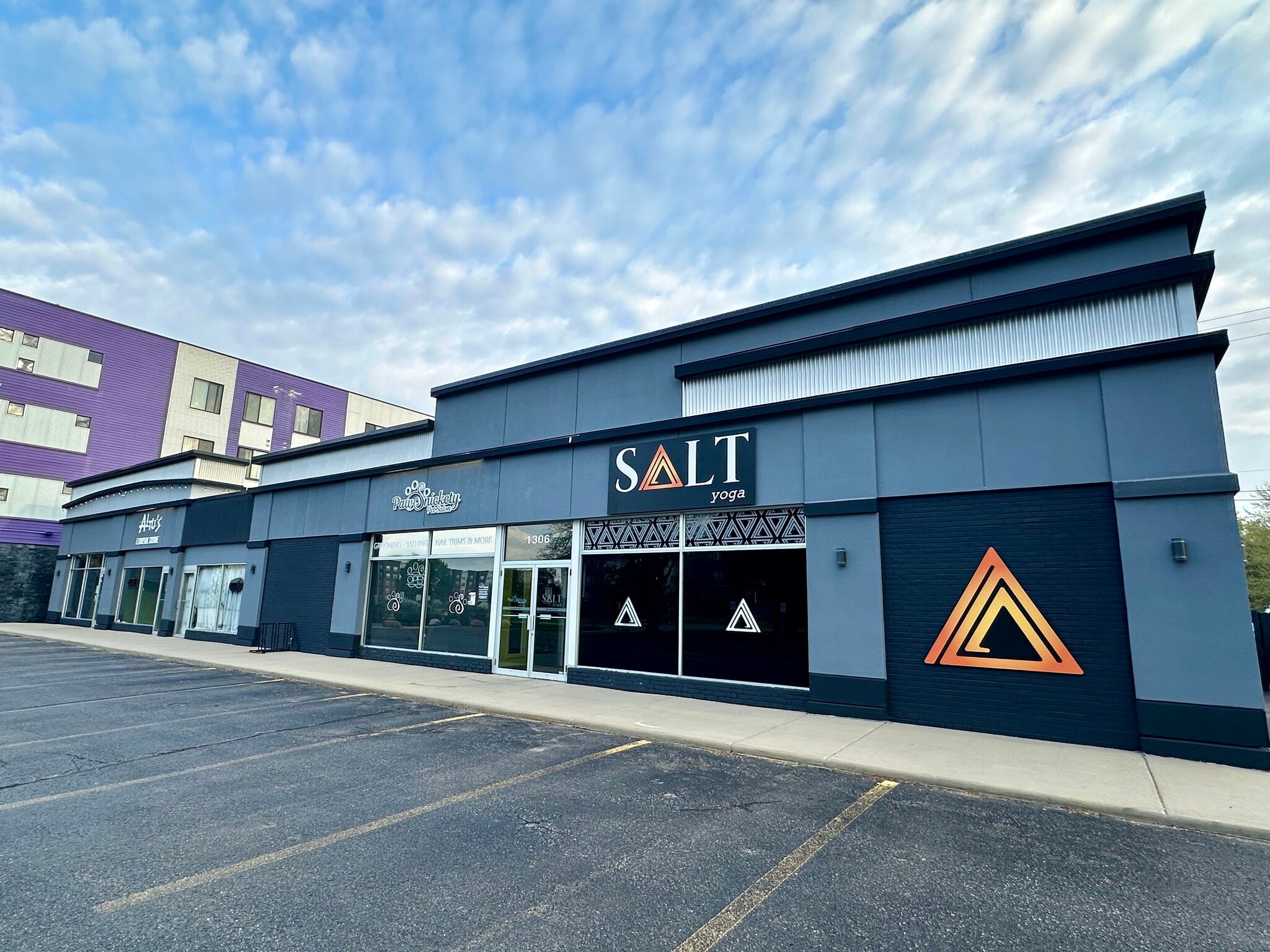 1306-1312 E Michigan Ave, East Lansing, MI for lease Building Photo- Image 1 of 4