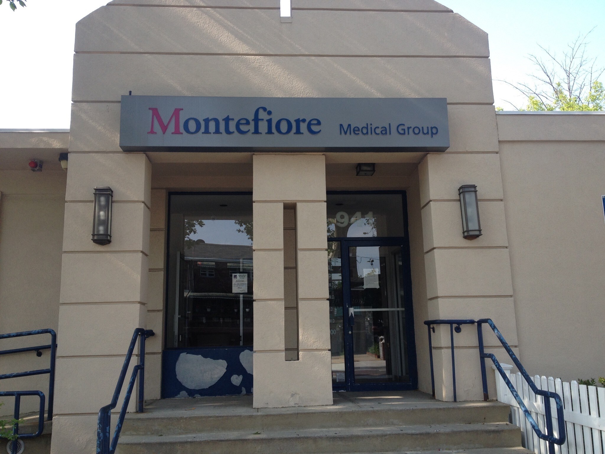 941 Burke Ave, Bronx, NY for lease Building Photo- Image 1 of 13