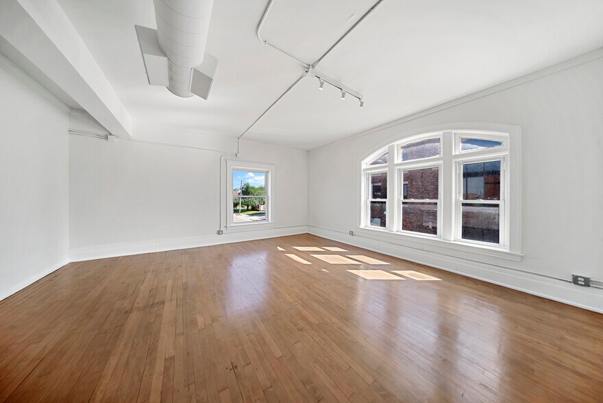 2055 Gratiot Ave, Detroit, MI à louer - Photo intérieure - Image 2 de 16