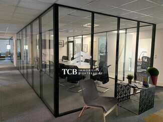 Plus de détails pour Bureau à louer