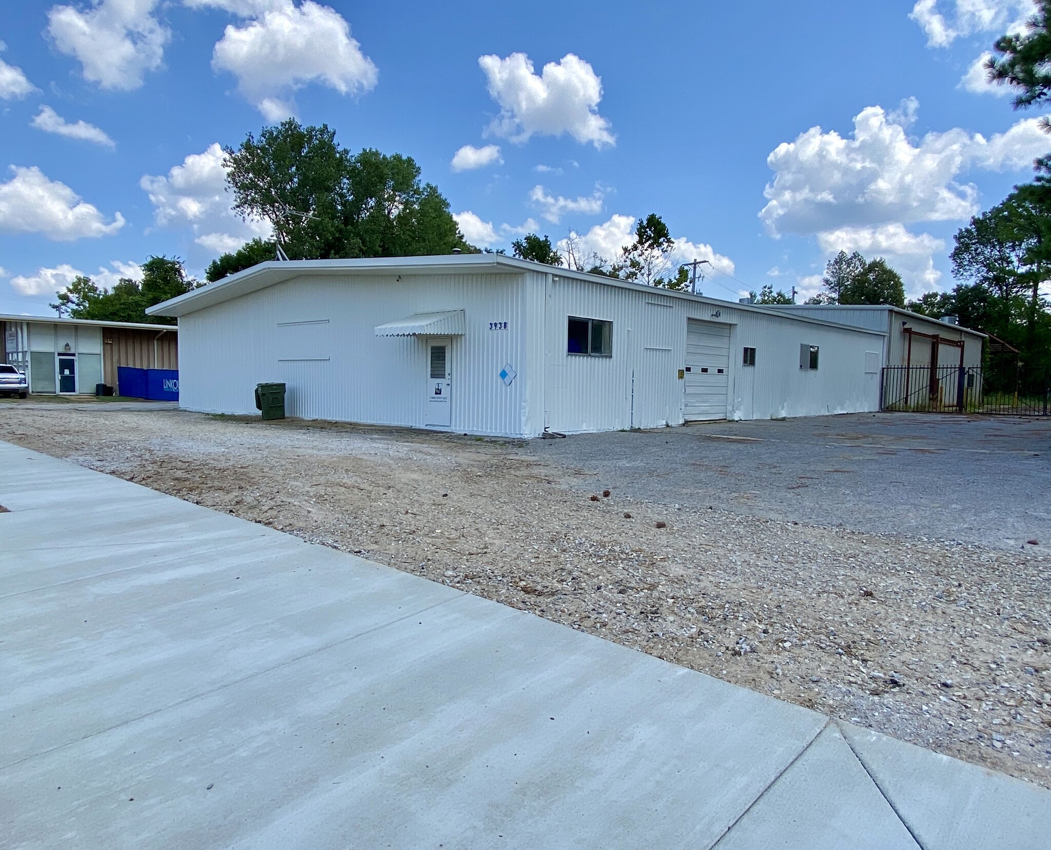 3938 Runway Rd, Memphis, TN for sale Building Photo- Image 1 of 1