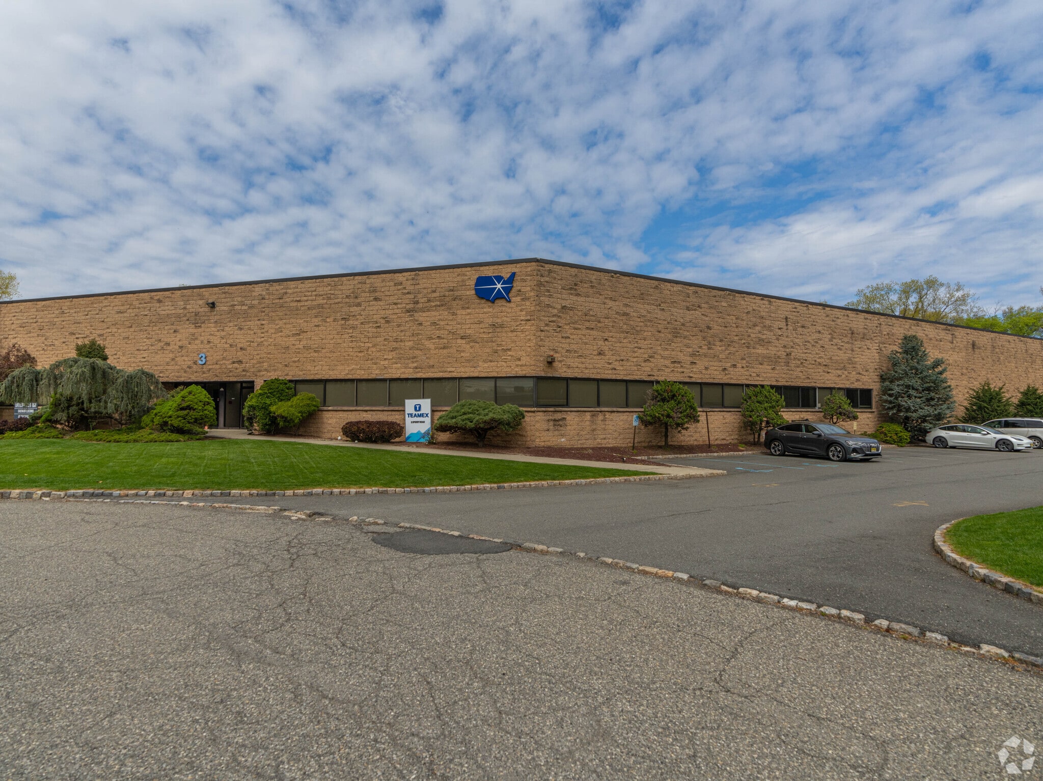 3 Sperry Rd, Fairfield, NJ for lease Primary Photo- Image 1 of 14