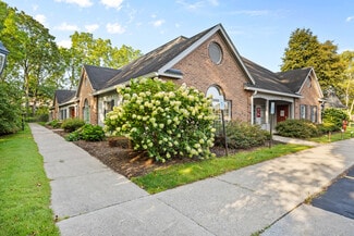 Plus de détails pour 61A Monroe Ave, Pittsford, NY - Bureau à vendre