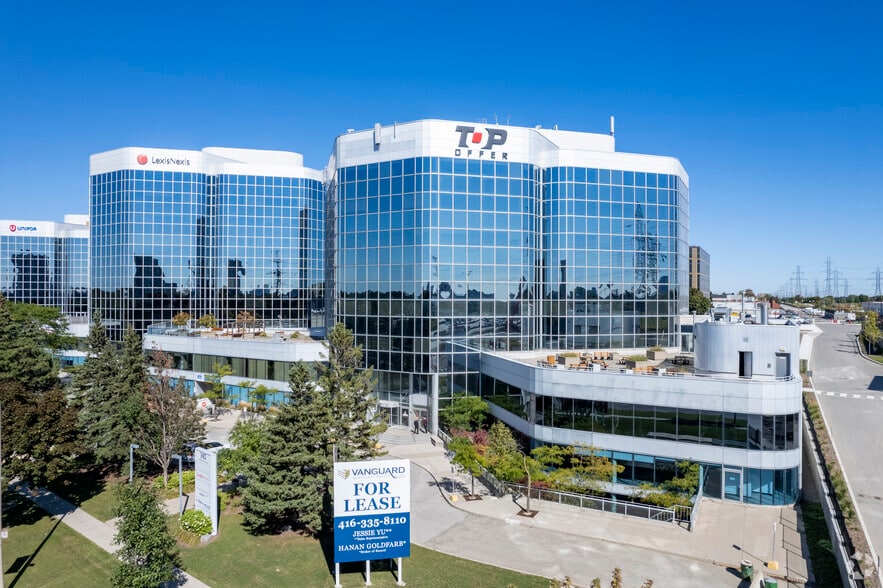 105 Gordon Baker Rd, Toronto, ON for sale - Building Photo - Image 3 of 7