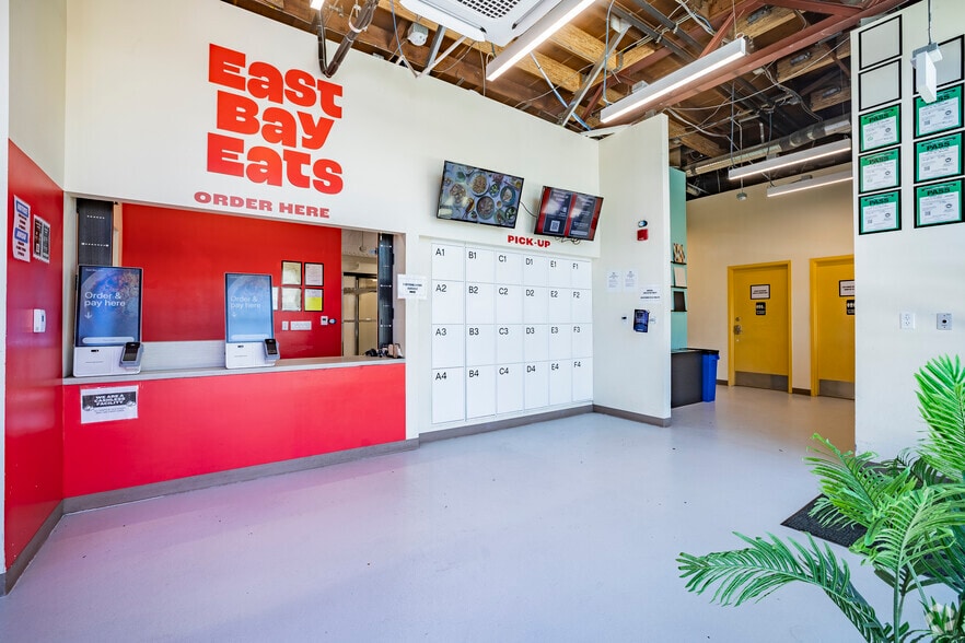 1025 A St, Hayward, CA à louer - Hall d’entrée - Image 3 de 27