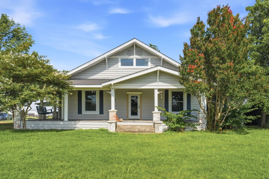 1421 Airport Rd, Sulphur Springs, TX for sale - Building Photo - Image 3 of 45