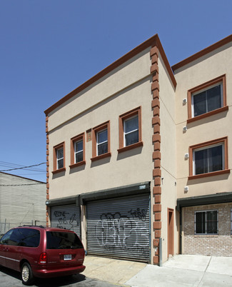 More details for 73-75 Thompson St, Staten Island, NY - Multifamily for Sale