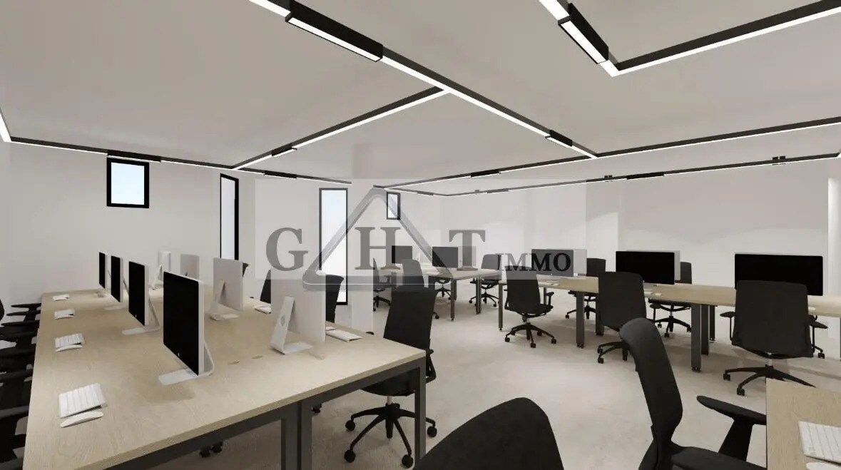 Industrial in Les Lilas for sale Interior Photo- Image 1 of 5