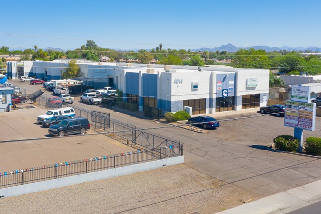 Plus de détails pour 4014 W Van Buren St, Phoenix, AZ - Industriel à louer
