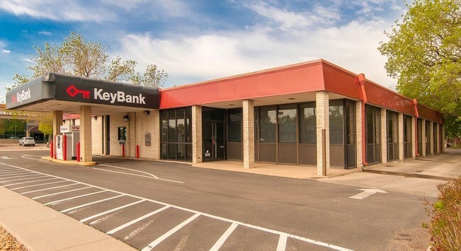 Plus de détails pour 2305 S Colorado Blvd, Denver, CO - Commerce de détail à louer