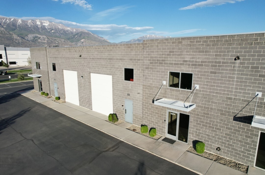 824 S Auto Mall Dr, American Fork, UT for lease Interior Photo- Image 1 of 12