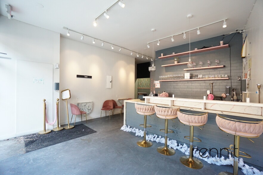 1022 Broadway, Brooklyn, NY for lease - Interior Photo - Image 3 of 20