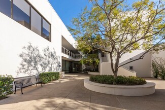 Plus de détails pour 4685 MacArthur Ct, Newport Beach, CA - Bureau à louer