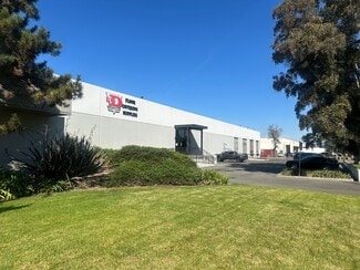 Plus de détails pour 7261 Lampson Ave, Garden Grove, CA - Industriel à louer