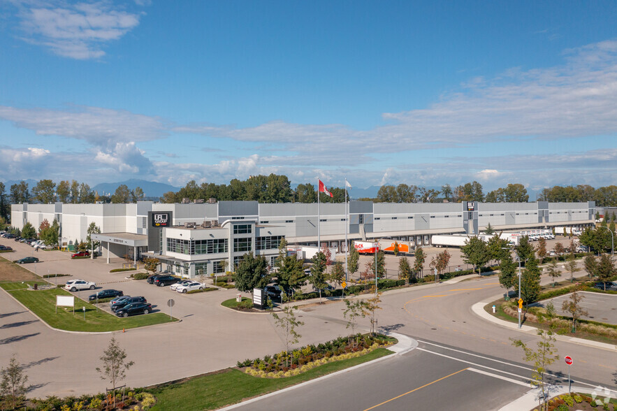 102-7555 Beedie Way, Delta, BC for lease - Building Photo - Image 1 of 20