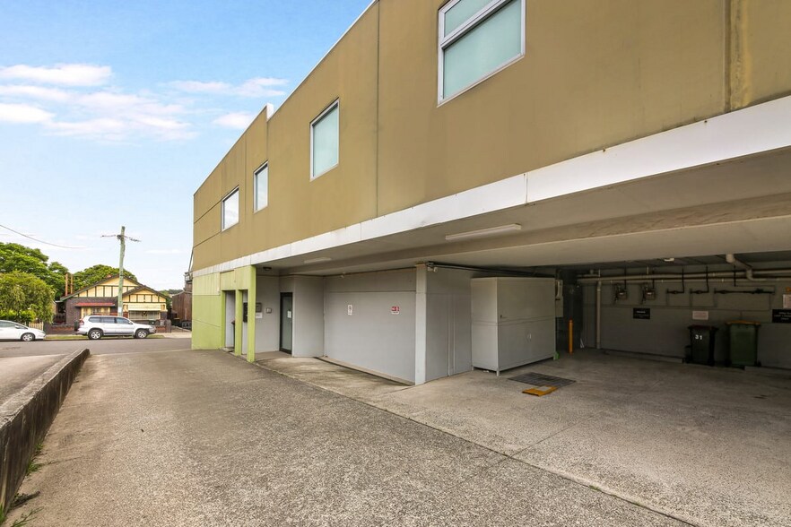 31 Byron St, Croydon for sale - Building Photo - Image 3 of 7