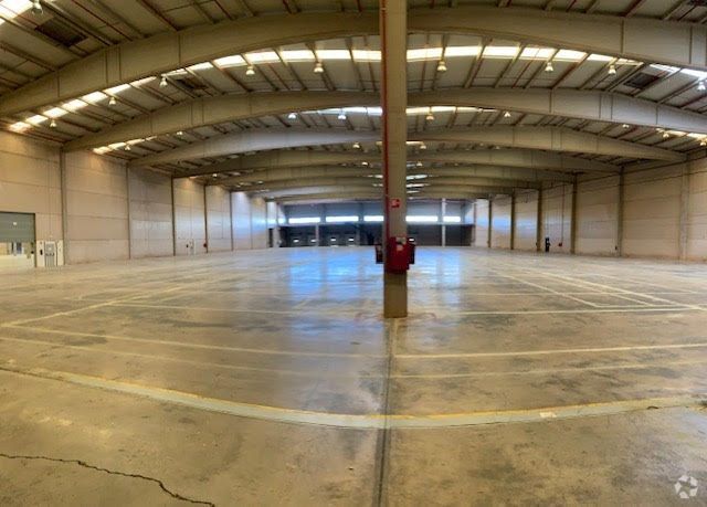 Carretera Fontanar, 2, Fontanar, Guadalajara à louer - Photo du bâtiment - Image 3 de 5