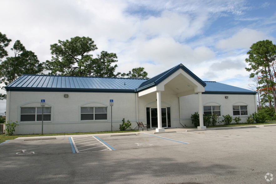 850-870 Cidco Rd, Cocoa, FL for lease - Building Photo - Image 3 of 10