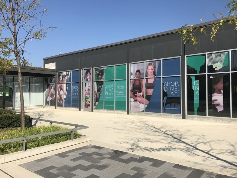 3401-3481 S King Dr, Chicago, IL for lease - Building Photo - Image 2 of 7