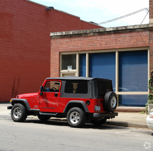 73 N Market St, Asheville, NC for lease - Building Photo - Image 2 of 9