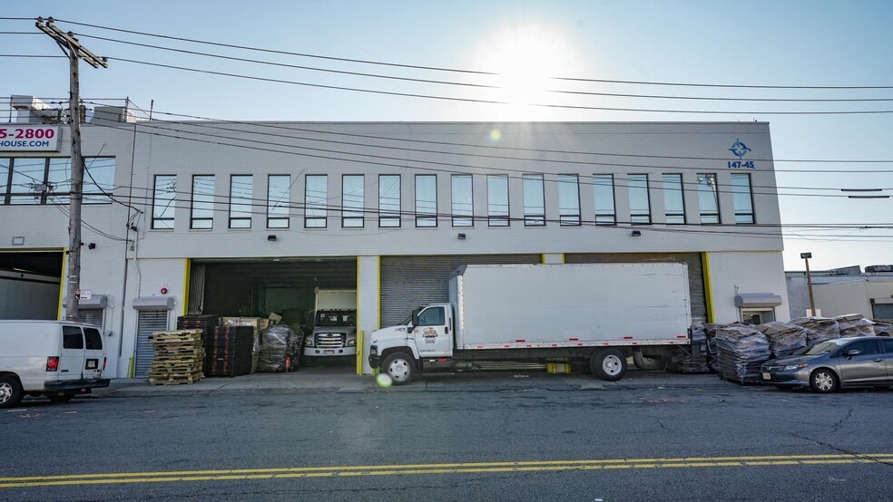 147-45 Farmers Blvd, Jamaica, NY for lease - Building Photo - Image 1 of 5