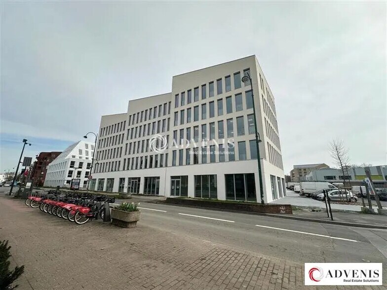Bureau dans VILLENEUVE-D'ASCQ à louer - Photo du bâtiment - Image 1 de 6