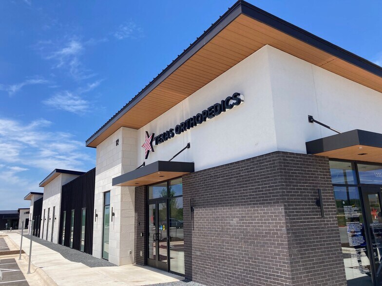 10861 183A Toll Rd, Leander, TX à vendre - Photo du bâtiment - Image 3 de 3